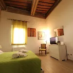 Apartment Nora's House Siena
