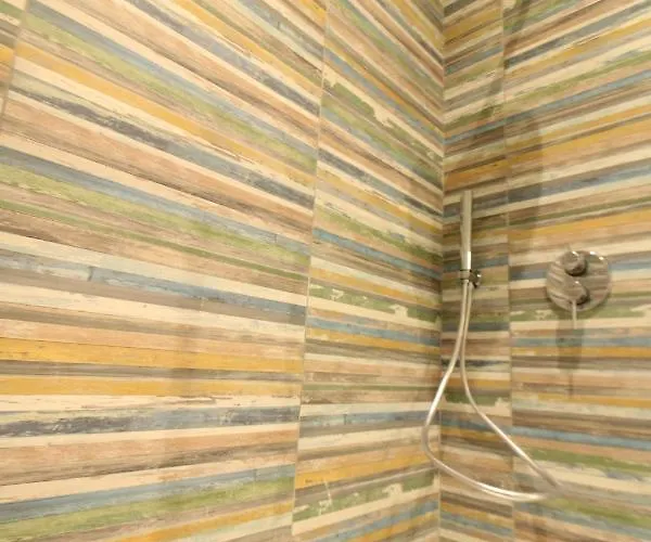 Nora's House Апартаменти Сієна