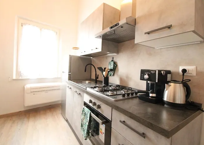 Nora's House Апартаменти Сієна